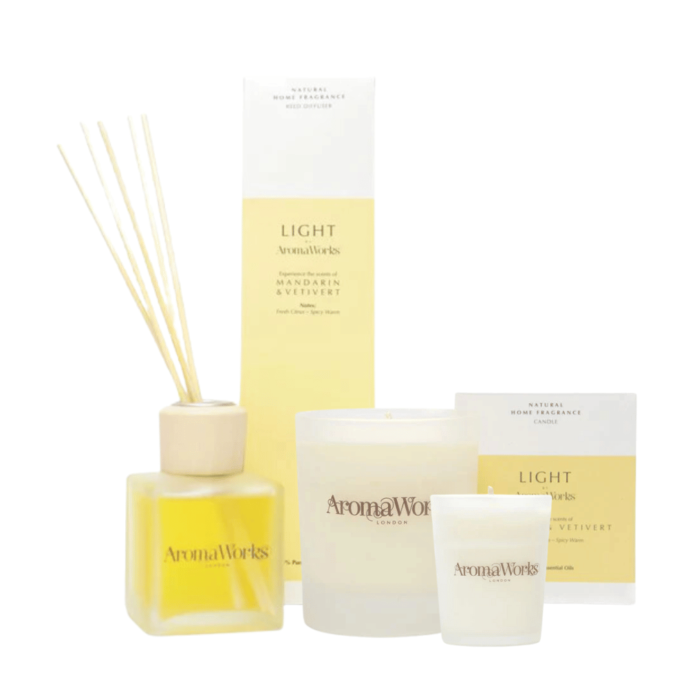 AromaWorks Light Range -Mandarin & Vetivert Bundle with Free Candle