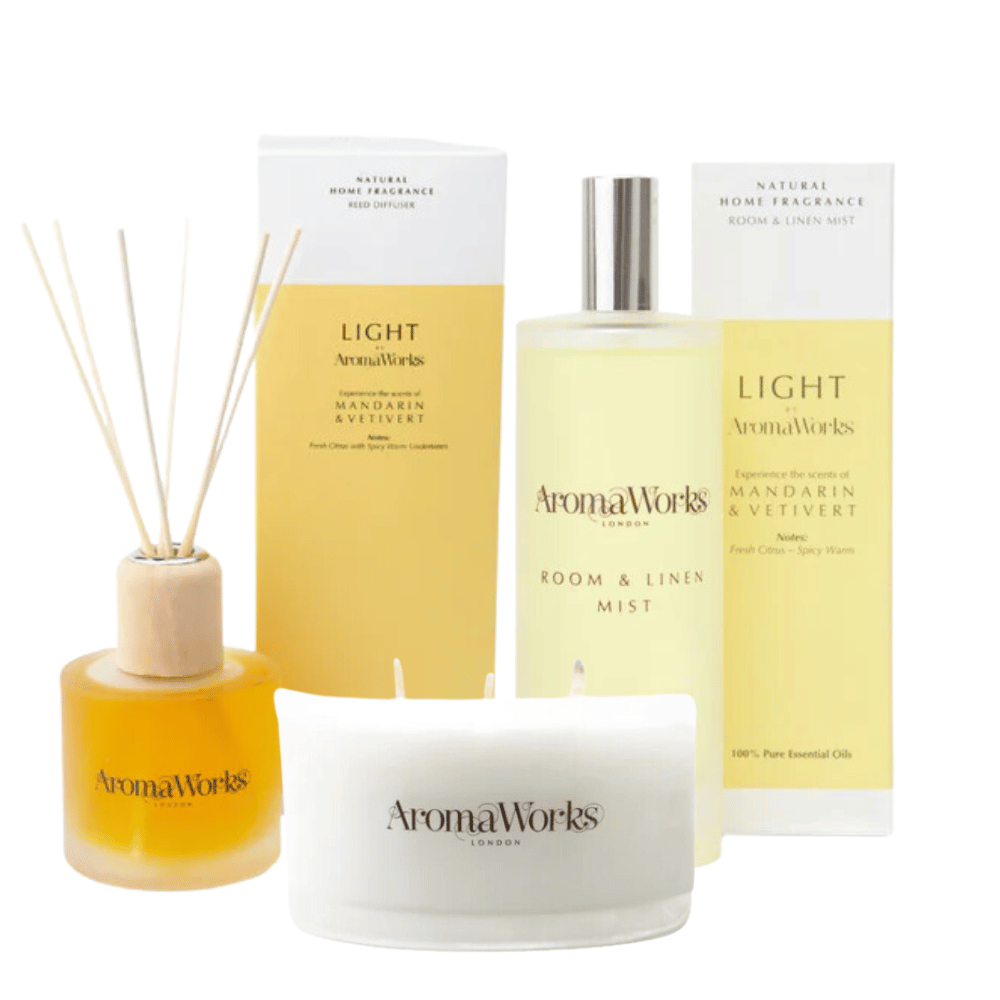 AromaWorks Light Range -Mandarin & Vetivert Bundle with Free Room Mist