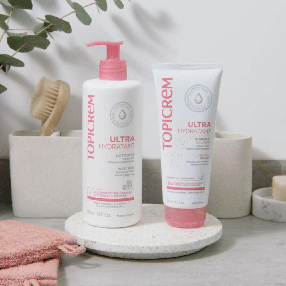 Topicrem ULTRA-MOISTURIZING Gentle Scrub 200ml