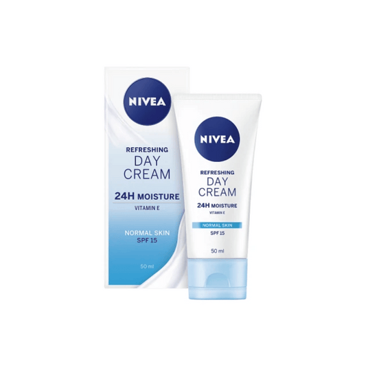 Nivea Refreshing Day Cream SPF15