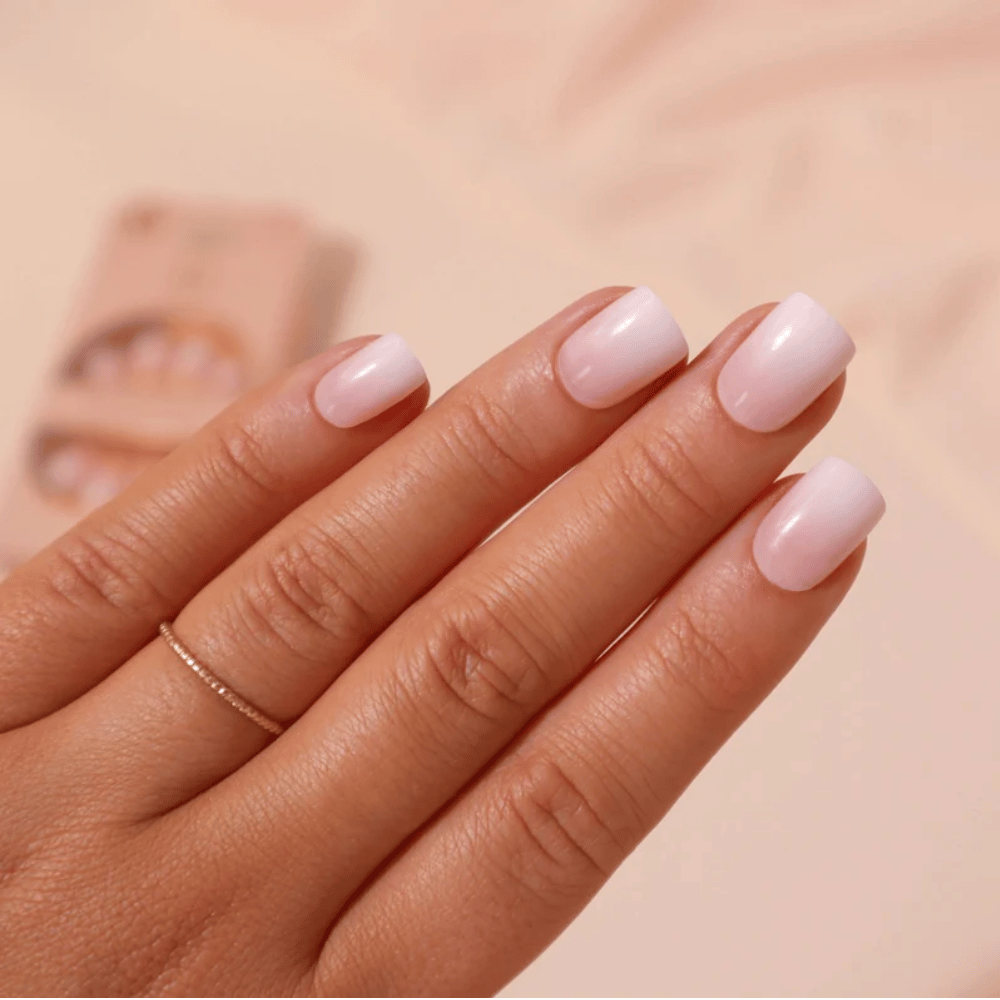 SOSU Ombre Edge Faux Nails